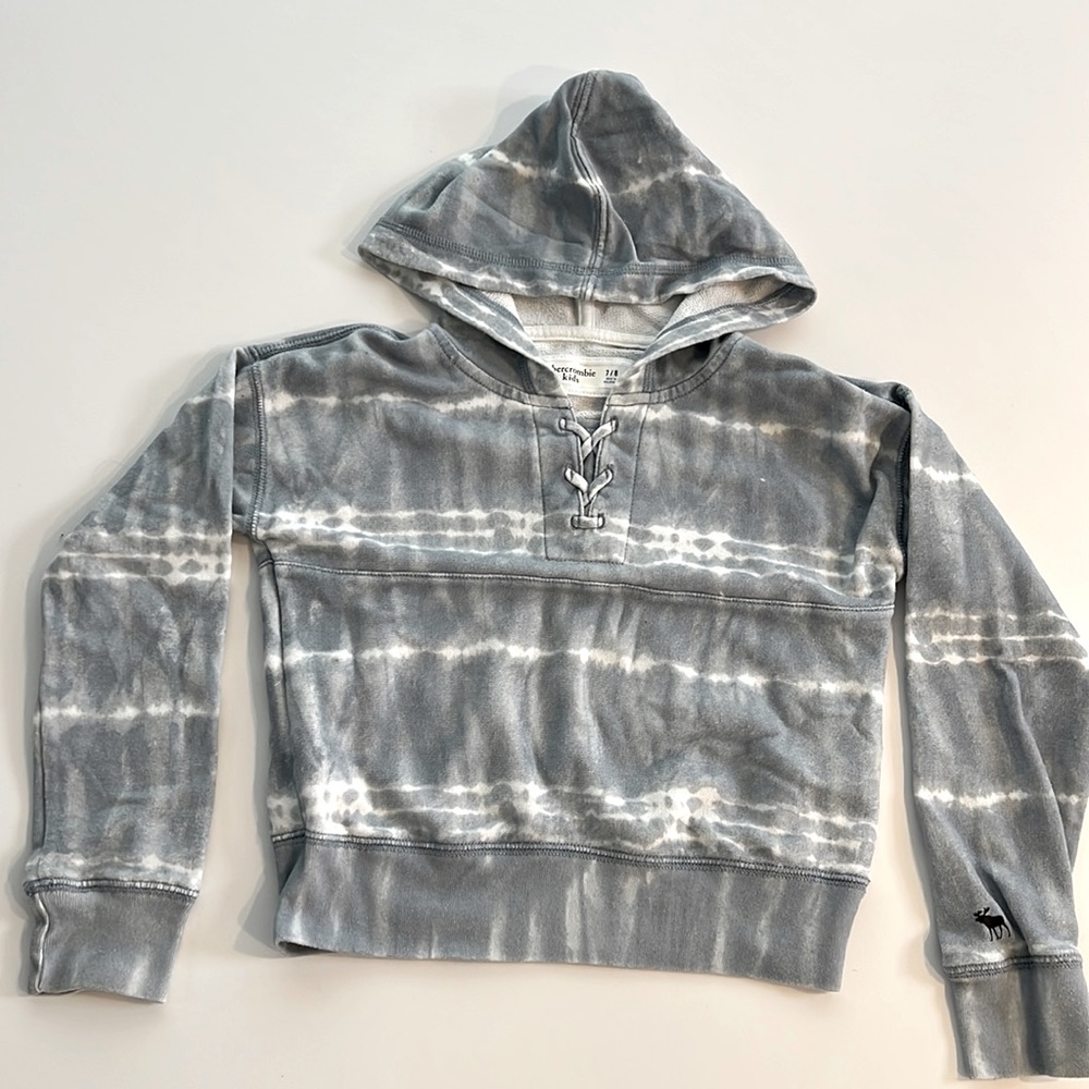 Abercrombie Kids tie dye hoodie. Size 7/8.